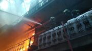 فیلم| آتش‌سوزی در یک انبار بزرگ در تهران