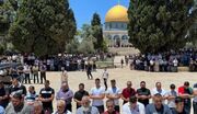 45 هزار فلسطيني نماز جمعه را در مسجد الاقصي اقامه کردند