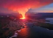 فوران آتشفشان در ایسلند و تخلیه یک شهر