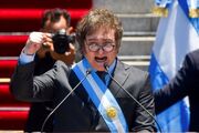 اخراج وزیر کار آرژانتین در برنامه زنده تلویزیونی (فیلم)