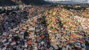 پتار ؛ از پر جمعیت ترین محله های فقیر نشین جهان(+عکس)