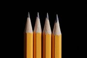 از کوره‌های آتشین تا نوک تیز؛ مدادها چگونه ساخته می‌شوند؟