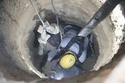 سقوط هولناک مرد میانسال خرم‌آبادی به عمق چاه ۲۵ متری (فیلم)