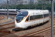 سرعت حیرت انگیز قطار‌ها در چین (فیلم)