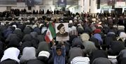 ظرفیت شبستان مصلی امام خمینی تکمیل شد (فیلم)