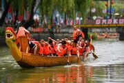 جشنواره قایق اژدها: شور و هیجان در امواج سنت و افسانه (+عکس)
