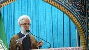 آیت‌الله صدیقی در نمازجمعه تهران: همه از رئیس‌جمهور توقع بجا و ممکن داشته باشند/ قوای سه گانه کمیته مشترکی تشکیل دهند