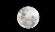 همه آنچه باید درمورد ماه، تنها قمر زمین بدانید(+عکس)