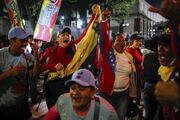 تظاهرات مخالفین دولت ونزوئلا در اعتراض به پیروزی مادورو (فیلم)