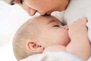 شیر مادر چه فوایدی برای نوزاد دارد؟
