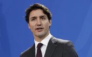 نخست‌وزیر کانادا کناره‌گیری می‌کند؟