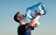 هشدار؛خطر نوشیدن آب معمولی در گرمازدگی