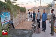 بتن ریزی و بازسازی حیات خانه عالم در روستای سیف آباد