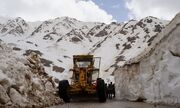 بازگشایی گردنه برف گیر بیژن در شهرستان دنا