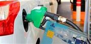 درخواست وزیر اقتصاد برای حذف سهمیه سوخت خودر‌وهای بدون بیمه شخص ثالث