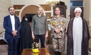 دیدار فرمانده نیروی پدافند هوایی ارتش با خانواده شهید زاهدی