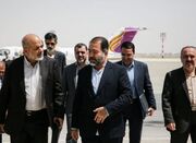 وزیر کشور برای سفری یکروزه وارد اصفهان شد - اکونیوز