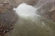 مرحله سوم رهاسازی آب سد شهرچای ارومیه برای مصارف کشاورزی آغا... -