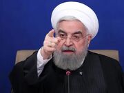 روحانی: بعد از انتخابات ۹۲ در جلساتشان می گفتند محال است بگذاریم دور بعد فلانی رئیس‌جمهور شود؛ یک هفته بعد از انتخابات گفتند اشتباه کردیم، باید روحانی را رد صلاحیت می‌کردیم / خبر دارم از حرف‌هایی که چهره‌های تندِ آن جناح در سال ۸۴ می‌زدند؛ می‌گفتند آنچه دست ما آمده، دیگر نمی‌گذاریم از دست‌مان برود / باید شرایط را برای اقلیت حاکم تنگ کنیم