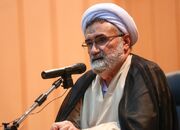 مسیح مهاجری: تا وقتی تکلیف واعظ توهین‌کننده به پیامبر و قضیه باغ ازگل را روشن نکنید، نمی‌توانید جامعه را ملتزم به دین و حجاب کنید