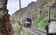 ببینید / تصاویری از خروج قطار از ریل در شهرستان خوی آذربایجان غربی