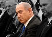 هاآرتص: نتانیاهو عامدانه هربار زیر میز مذاکرات می‌زند
