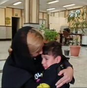 پسربچه گمشده به آغوش مادرش بازگردانده شد