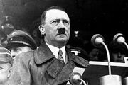 آخرین تصویر از هیتلر در میان خرابه‌های برلین + عکس