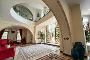 (تصاویر) با دیدن این خانه به تهران قدیم سفر می‌کنید؛ معماری مدرن با تمِ قاجار!