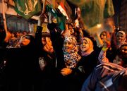 (ویدیو) خوشحالی مردم غزه از مشاهده پهپاد‌ها و موشک‌های ایرانی