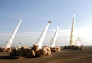 (تصویر) دست نوشته‌های روی موشک‌های ایران پیش از شلیک به اسرائیل