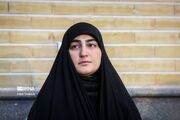 (تصاویر) زینب سلیمانی در مراسم چهلمین روز شهادت مستشاران نظامی ایران