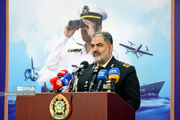 دریادار ایرانی: همه قدرت‌های دریایی جهان، به چشم ابرقدرت به ایران نگاه می‌کنند
