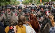 درگیری پلیس با دانشجویان دانشگاه نیوهمپشایر