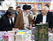 بازدید سه ساعته رهبر انقلاب از نمایشگاه کتاب تهران؛ فضای مجازی نباید جای کتابخوانی را بگیرد