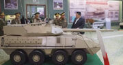 رهبر کره شمالی از سلاح کشنده جدید خود رونمایی کرد