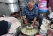 ۲۰۰ پرس اطعام گرم بین نیازمندان شهرستان گرمسار توزیع شد