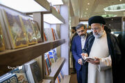 بازدید سرزده شهید آیت الله رئیسی از سی و پنجمین نمایشگاه کتاب تهران