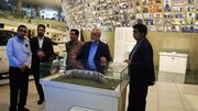 مسئول بنیاد ایران شناسی از موزه ملی دفاع مقدس بازدید کرد