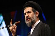 استمرار نظام اسلامی در گرو قدم برداشتن در مسیر امام و اصول انقلاب اسلامی است
