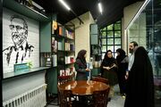 بازدید خبرنگاران از کتابخانه عمومی آینده در حاشیه نشست خبری نهاد به مناسبت سی و پنجمین نمایشگاه بین‌المللی کتاب تهران