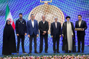 تجلیل رئیس جمهوری از قهرمانان و مدال آوران والیبال ایران
