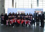 مدال آوران والیبال وارد تهران شدند/ کاظمی‌پور به استقبال دختران طلایی رفت