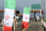 نخستین کامیون ها از پل مرزی جدید بین ایران و آذربایجان وارد آستارا شدند