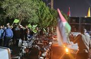 تجمع مردم آبادان در حمایت از پاسخ موشکی سپاه علیه رژیم صهیونیستی