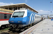 قطار پیشرفت در ایستگاه همدان