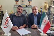 مربی دروازه‌بانان تیم فوتسال گیتی پسند اصفهان قرارداد خود را تمدید کرد