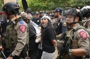 تداوم اعتراضات دانشجویی در آمریکا؛ لغو مراسم فارغ التحصیلی دانشگاه کالیفرنیای جنوبی