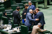 حسینی برای روابط حسنه میان دولت و مجلس تلاش زیادی کرد