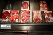 واردات ۴۲ هزار تن گوشت قرمز طی هشت ماه گذشته/ ذخیره‌سازی ۴۲ هزار تن گوشت مرغ